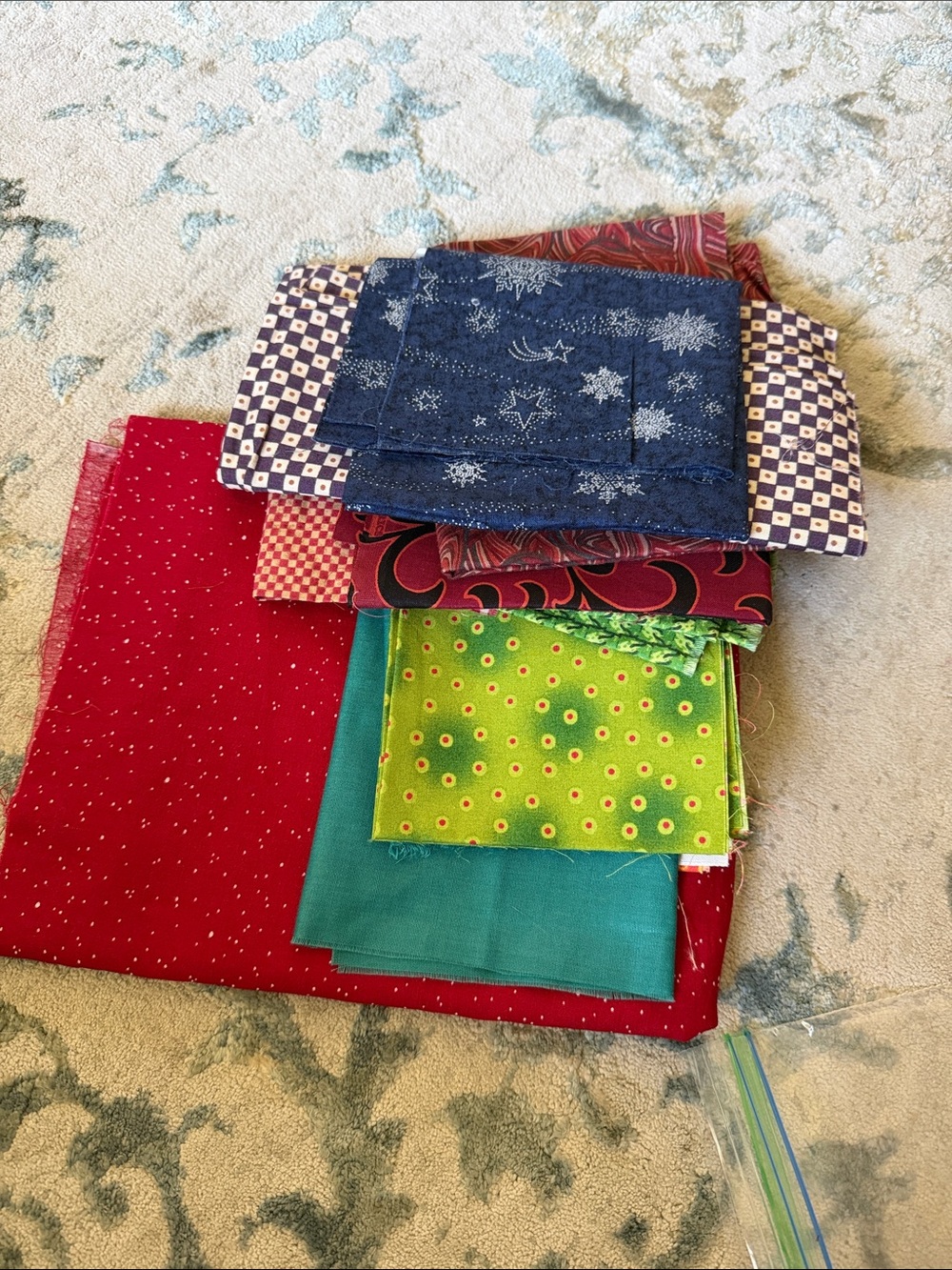 Fabric for quilt Multi-Pattern Cotton Top in Red, Navy & Green